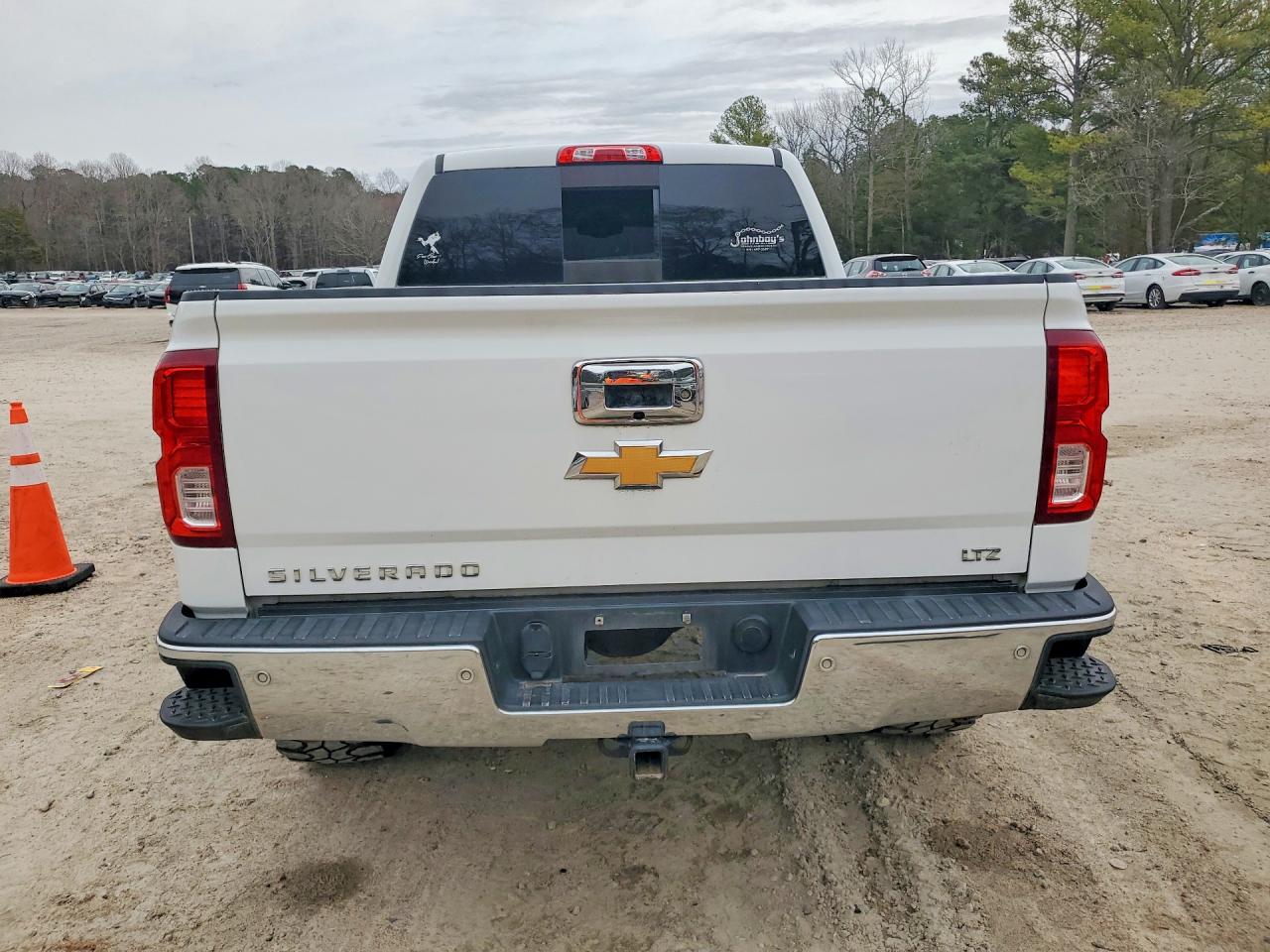 2017 CHEVROLET SILVERADO K1500 LTZ photo 11