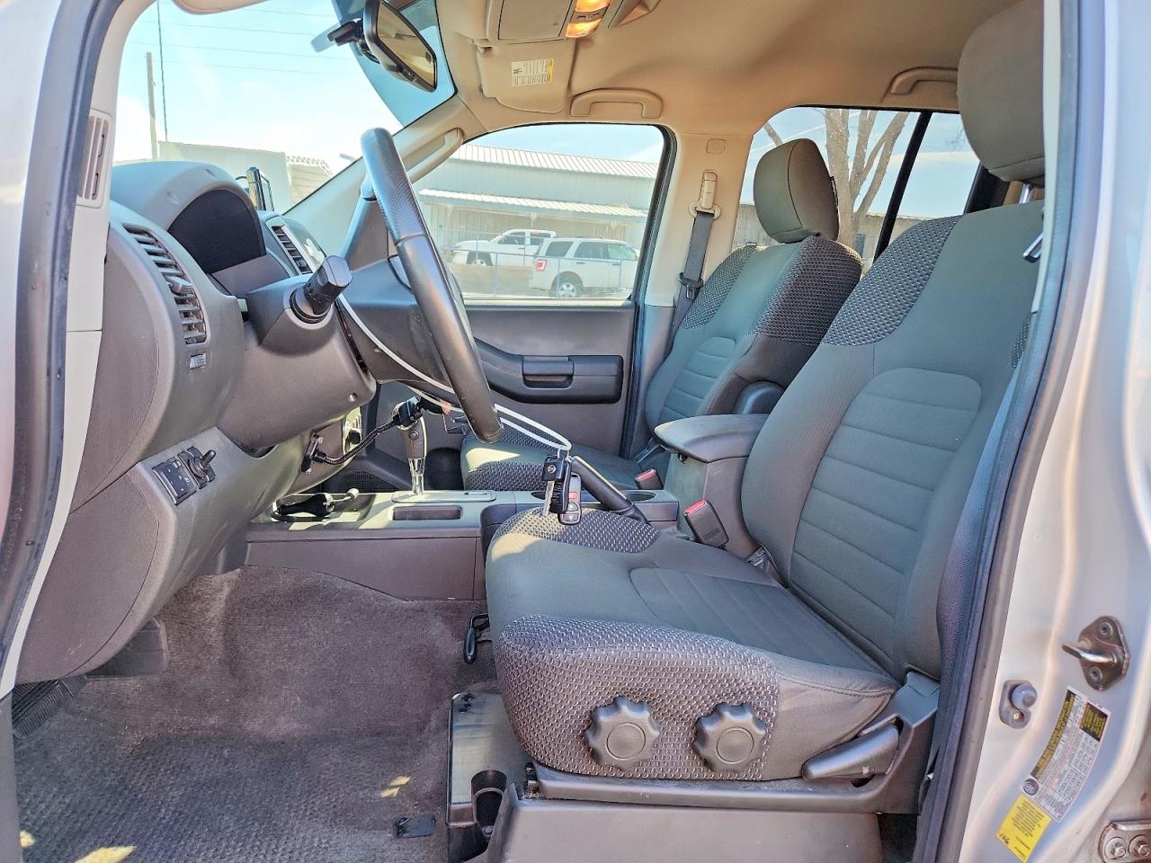 2011 NISSAN XTERRA X photo 7