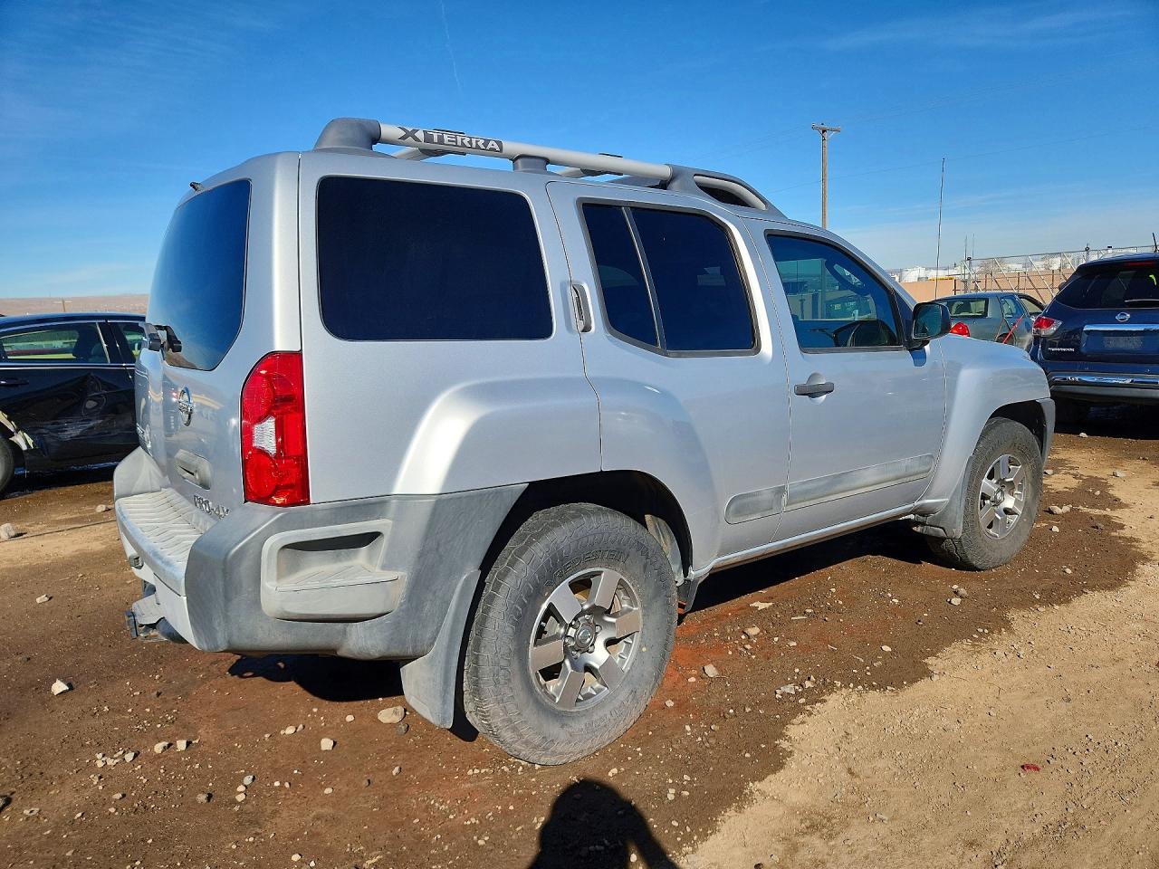 2011 NISSAN XTERRA X photo 3