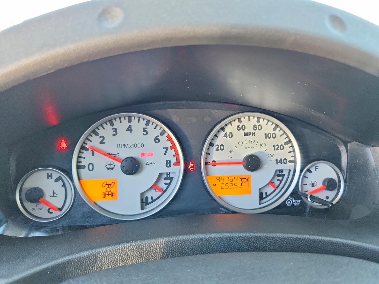 2011 NISSAN XTERRA X photo 9