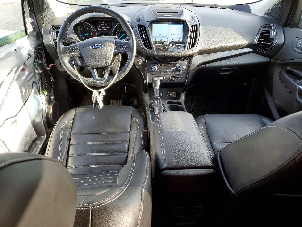 2017 FORD ESCAPE TITANIUM photo 8