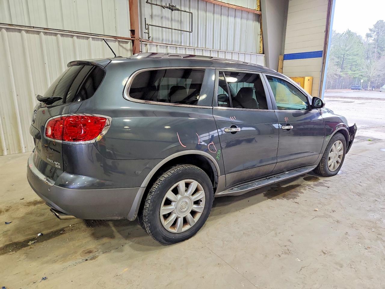 2011 BUICK ENCLAVE CXL photo 7