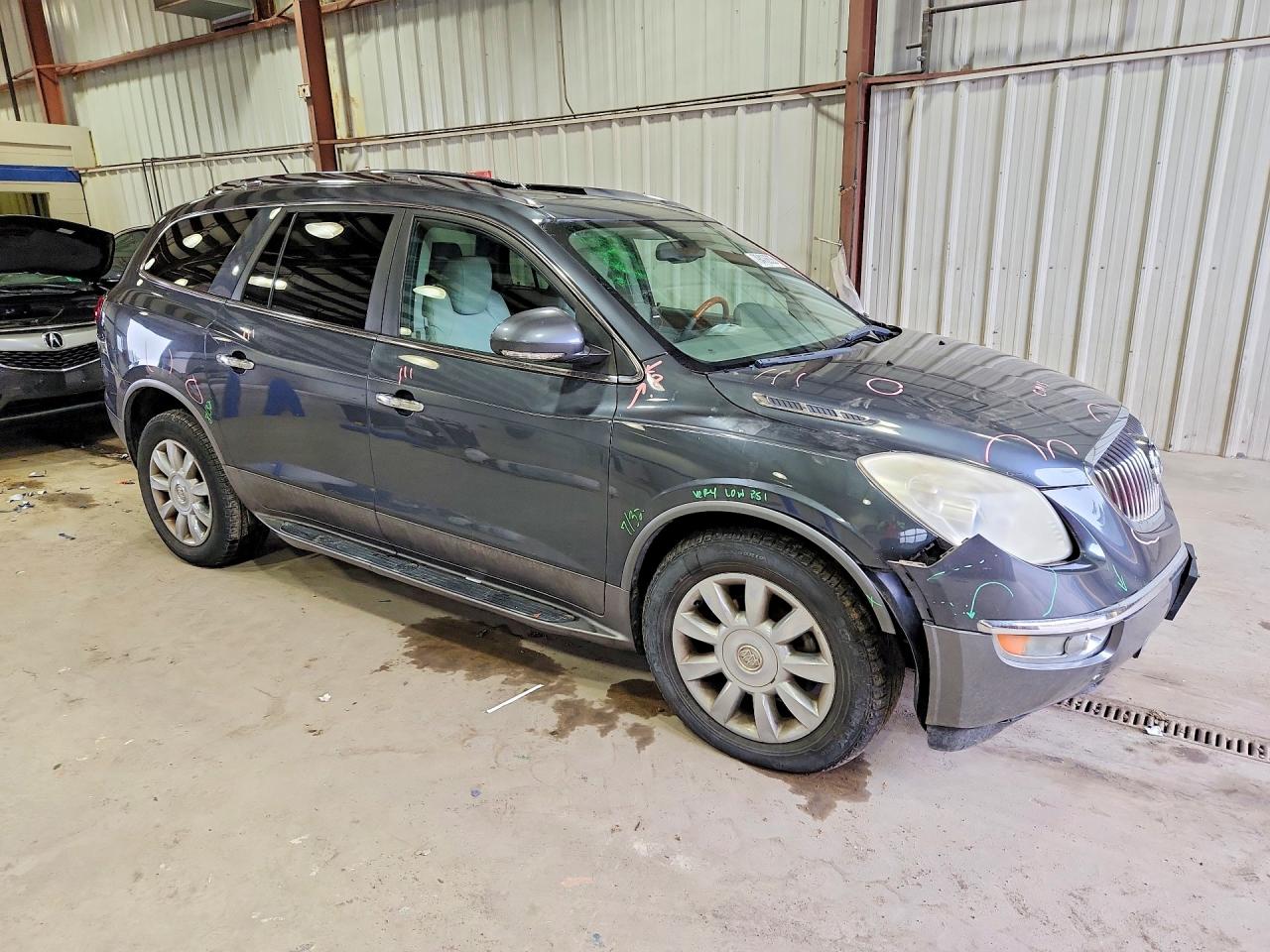 2011 BUICK ENCLAVE CXL photo 10
