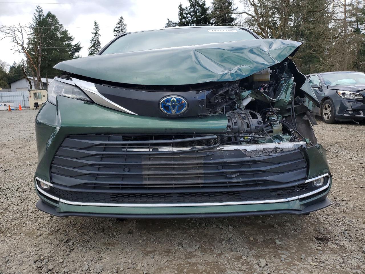 2021 TOYOTA SIENNA XLE 8-PASSENGER photo 5