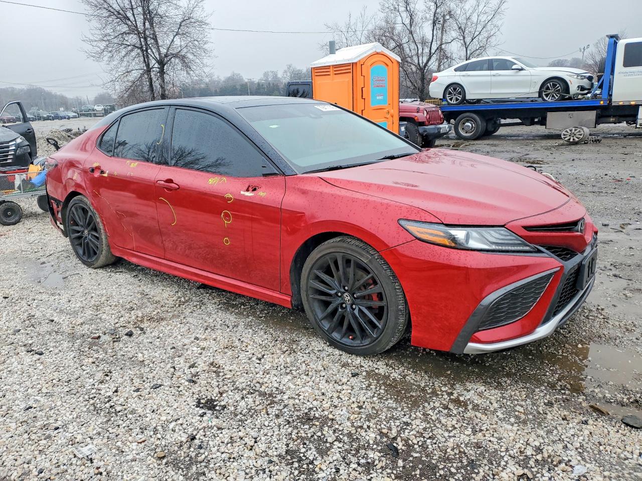 2021 TOYOTA CAMRY XSE photo 4