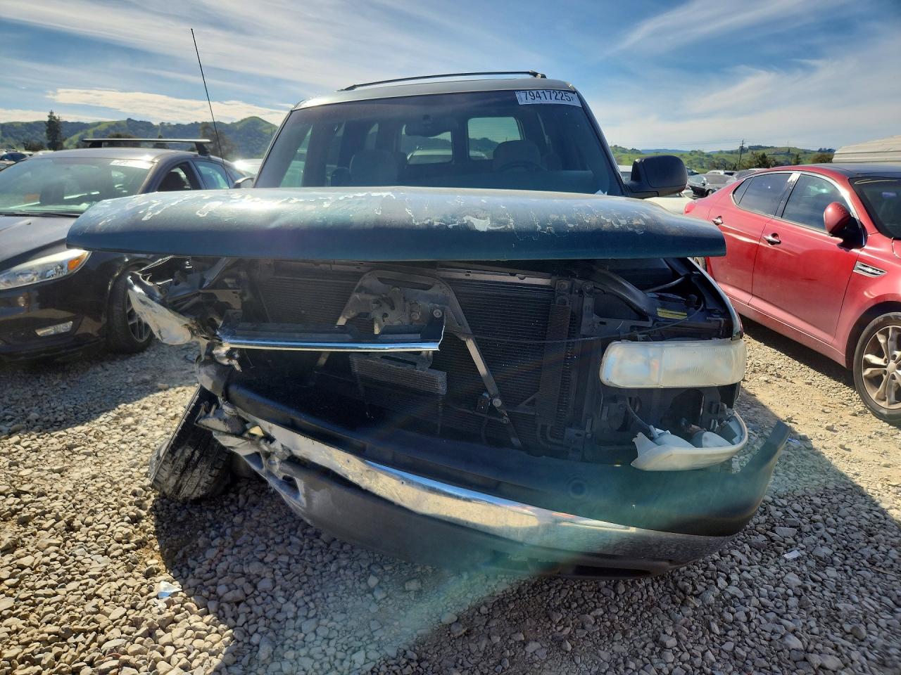 2001 CHEVROLET SUBURBAN K2500 photo 9