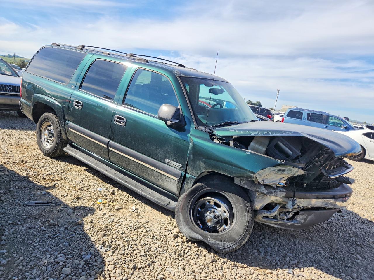 2001 CHEVROLET SUBURBAN K2500 photo 7
