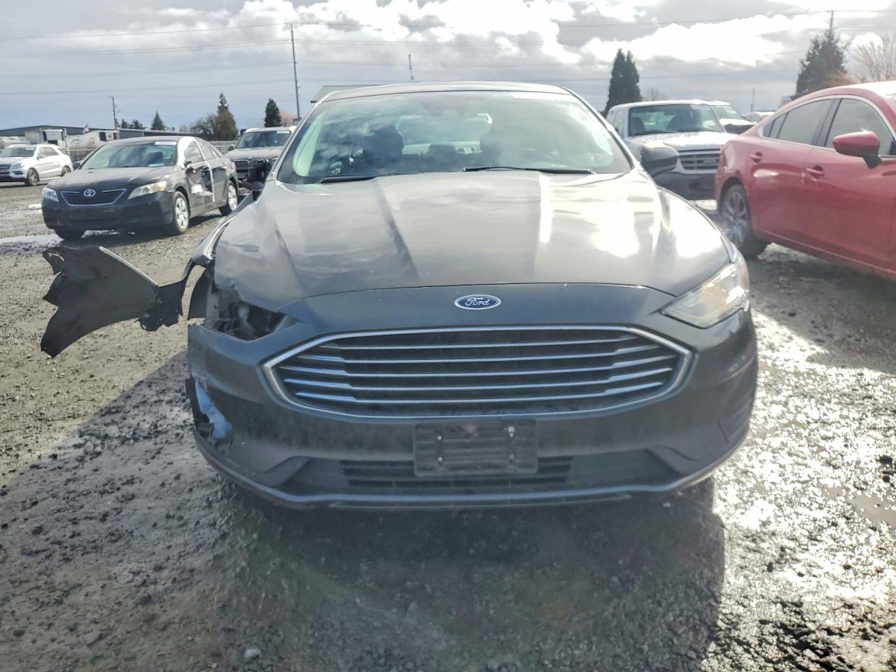 2019 FORD FUSION SE photo 9