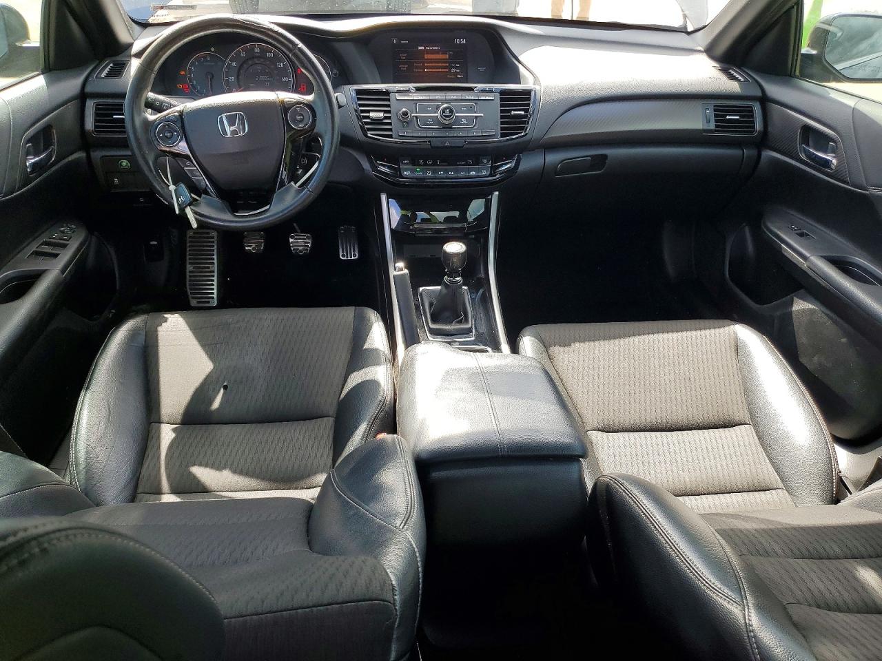 2017 HONDA ACCORD SPORT photo 8