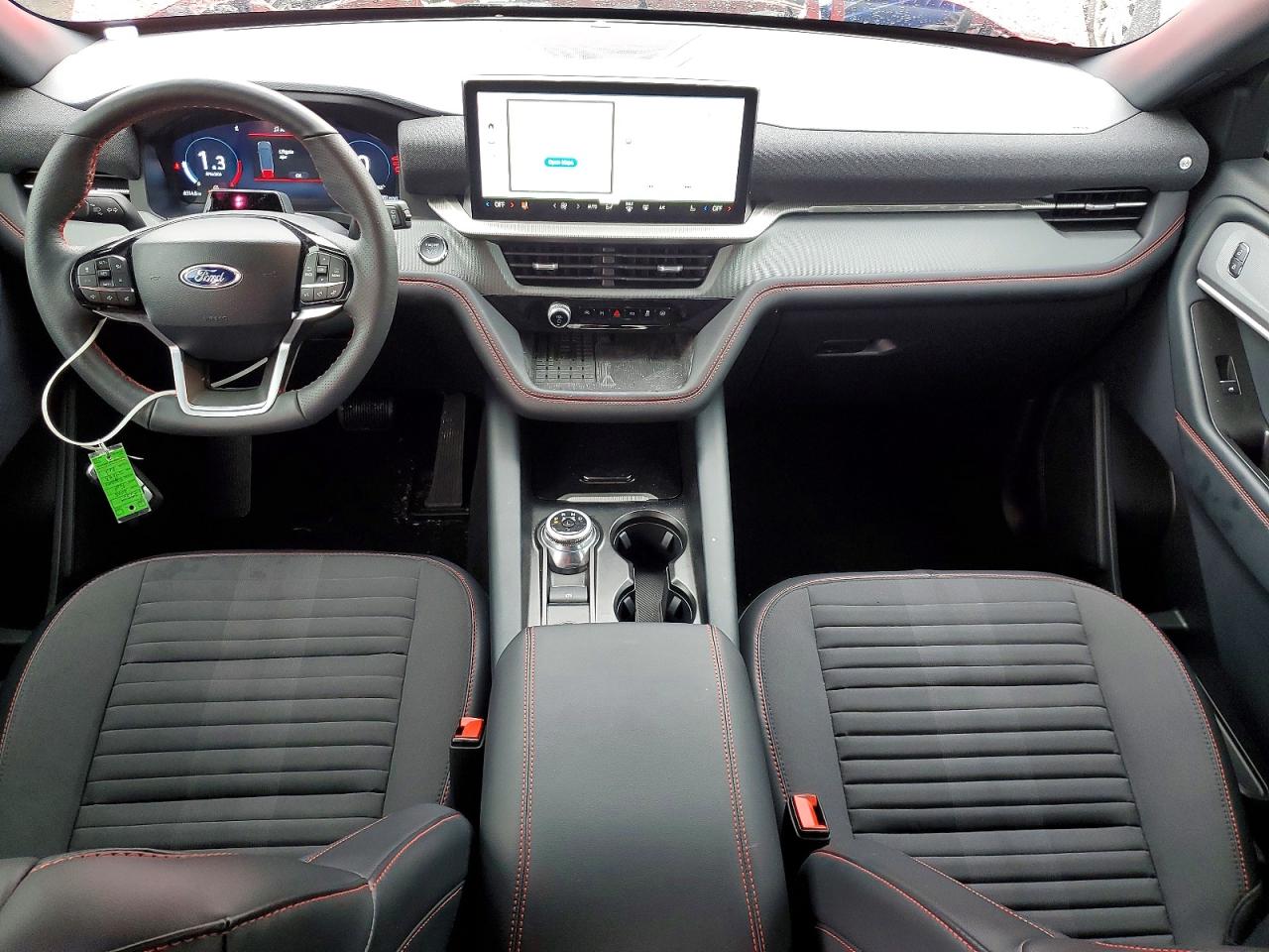 2025 FORD EXPLORER ST-LINE photo 15