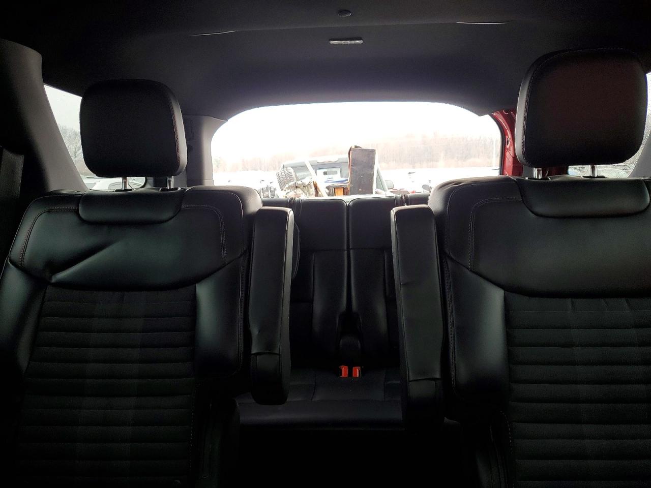 2025 FORD EXPLORER ST-LINE photo 19