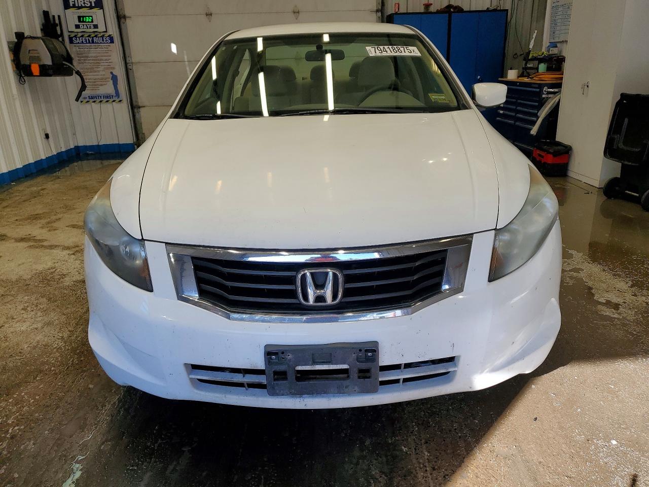 2010 HONDA ACCORD LX photo 9