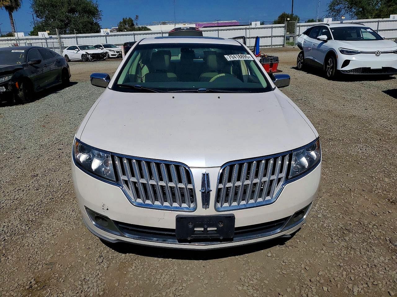 2012 LINCOLN MKZ HYBRID photo 9