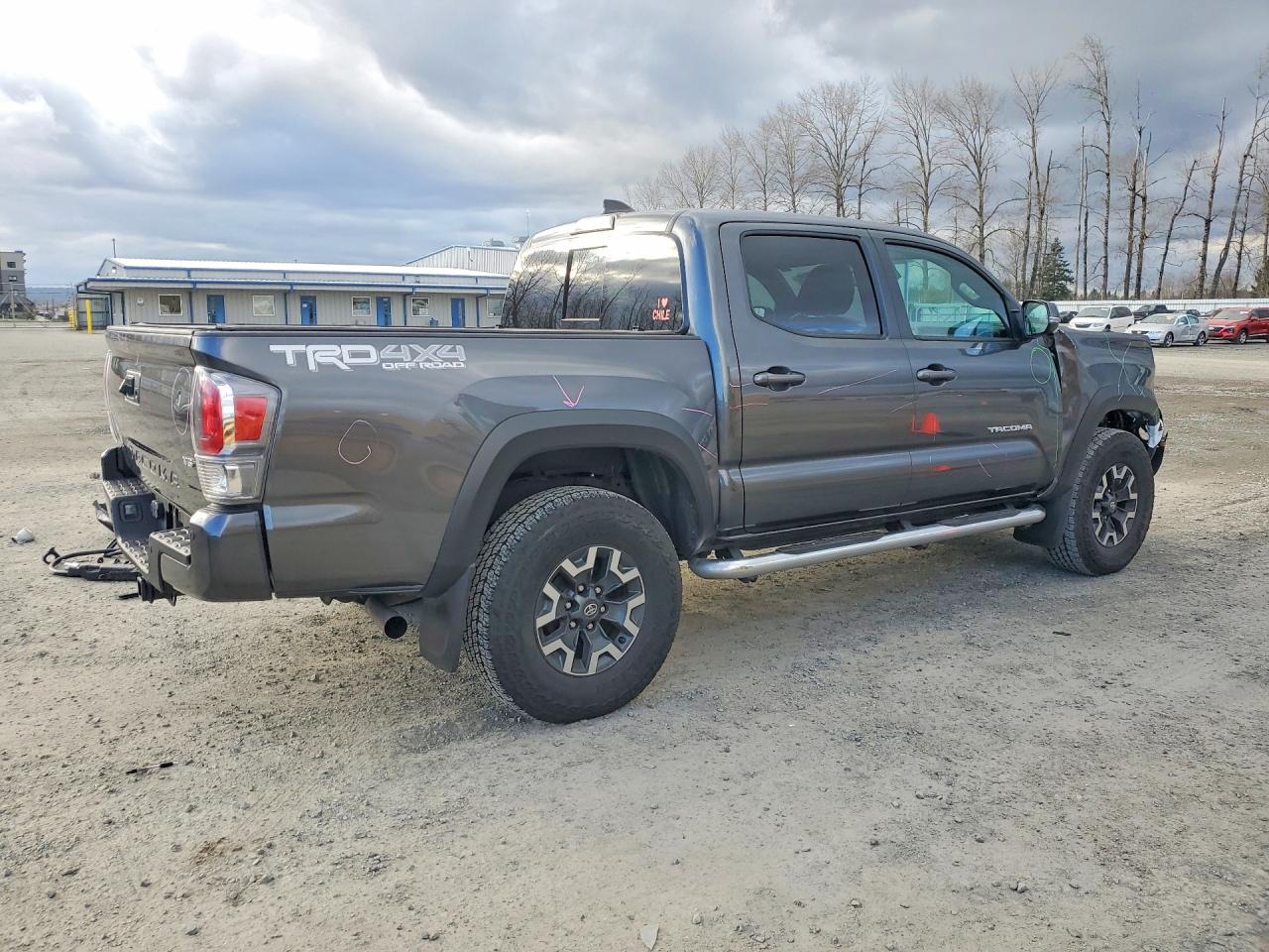 2022 TOYOTA TACOMA TRD OFF-ROAD photo 5