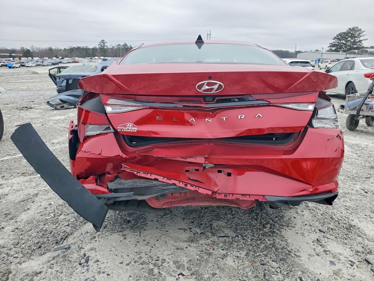 2022 HYUNDAI ELANTRA SEL photo 11