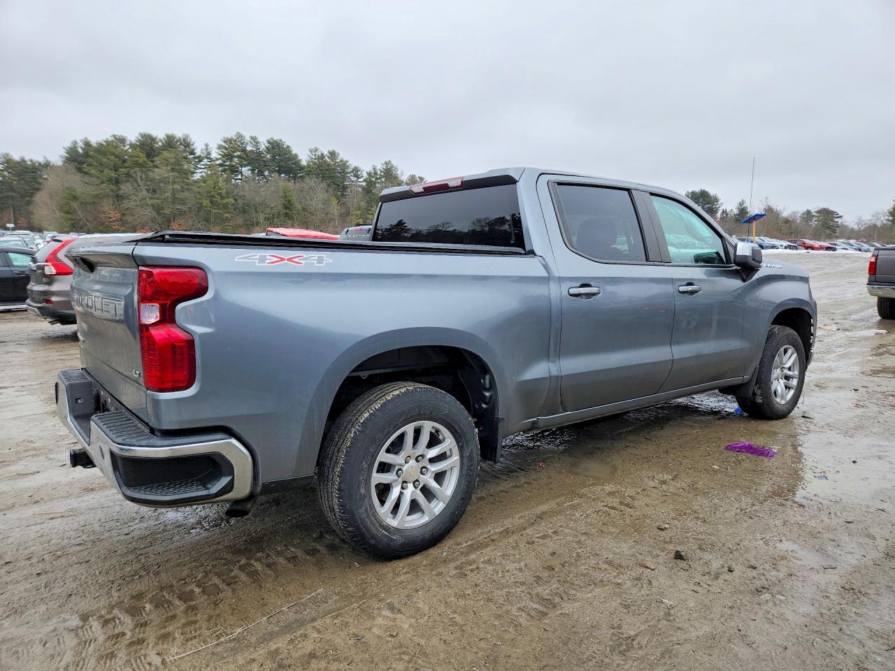 2021 CHEVROLET SILVERADO K1500 LT photo 3