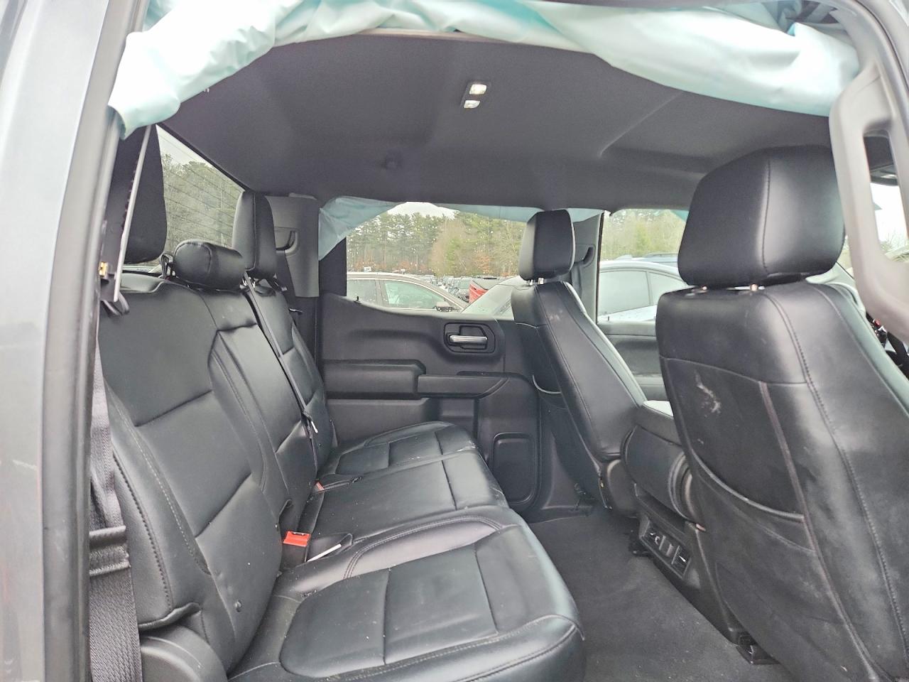 2021 CHEVROLET SILVERADO K1500 LT photo 10