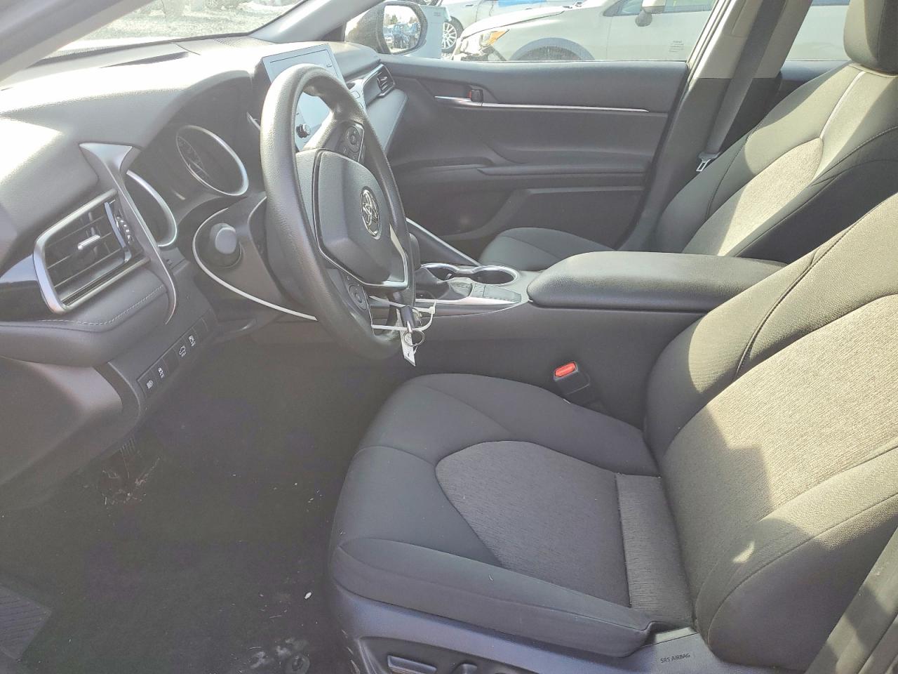 2023 TOYOTA CAMRY LE photo 13