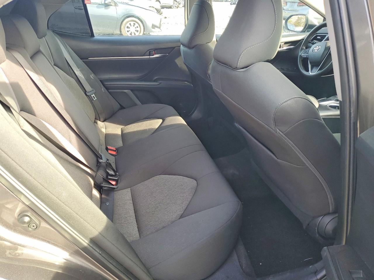 2023 TOYOTA CAMRY LE photo 19