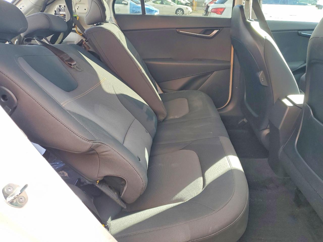 2025 KIA NIRO LX photo 28