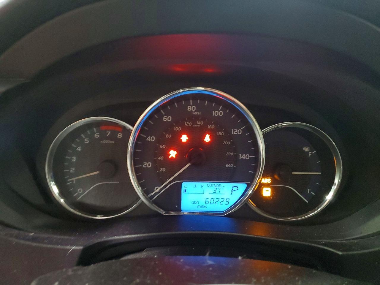 2015 TOYOTA COROLLA L photo 25