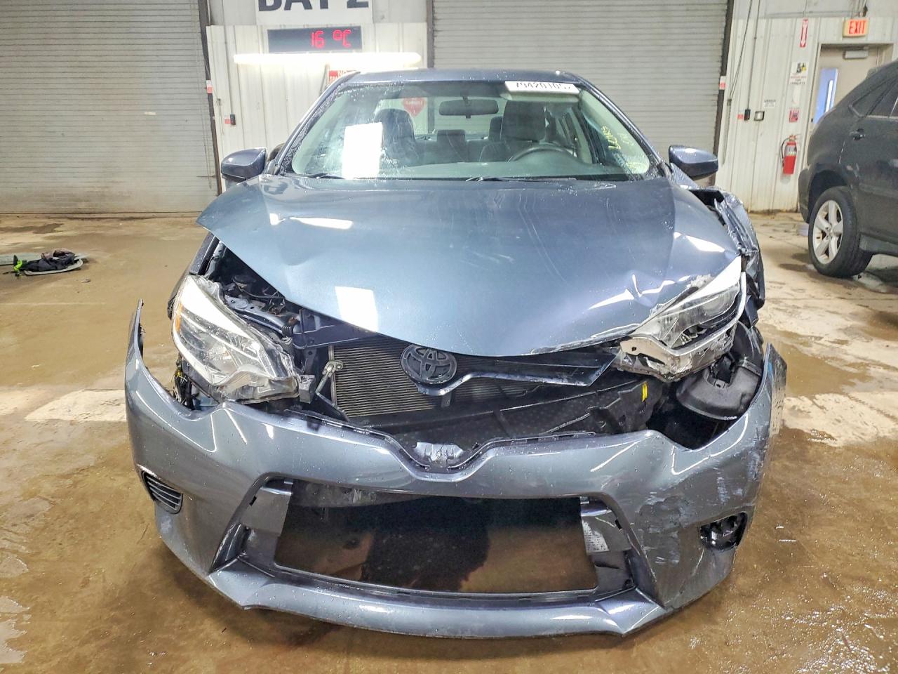 2015 TOYOTA COROLLA L photo 13