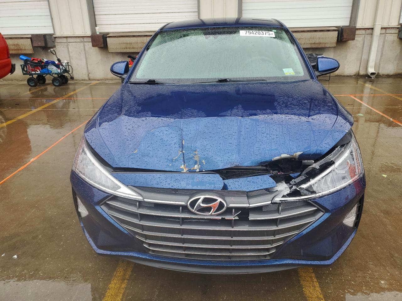 2019 HYUNDAI ELANTRA SEL photo 9
