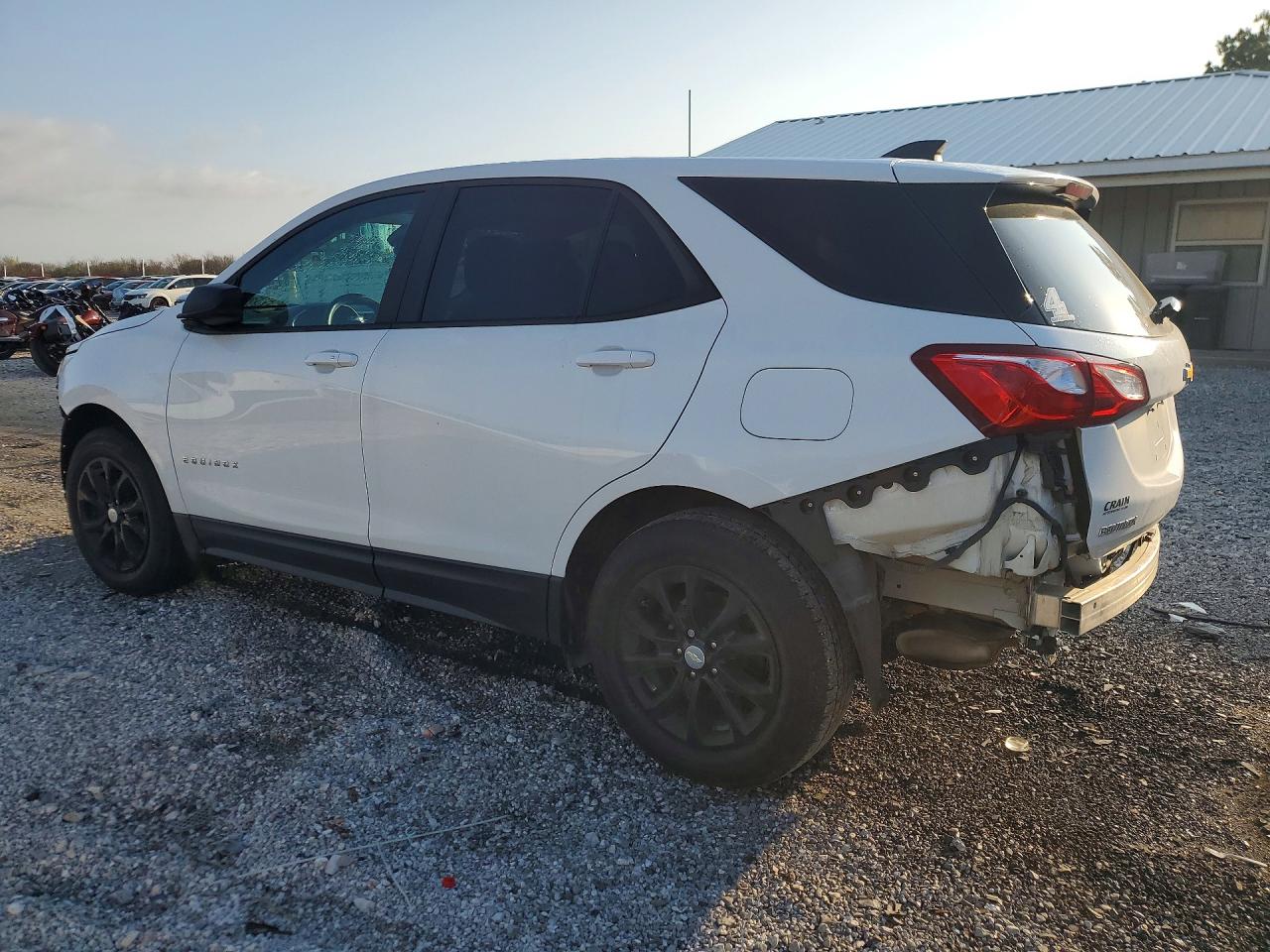 2020 CHEVROLET EQUINOX LS photo 3