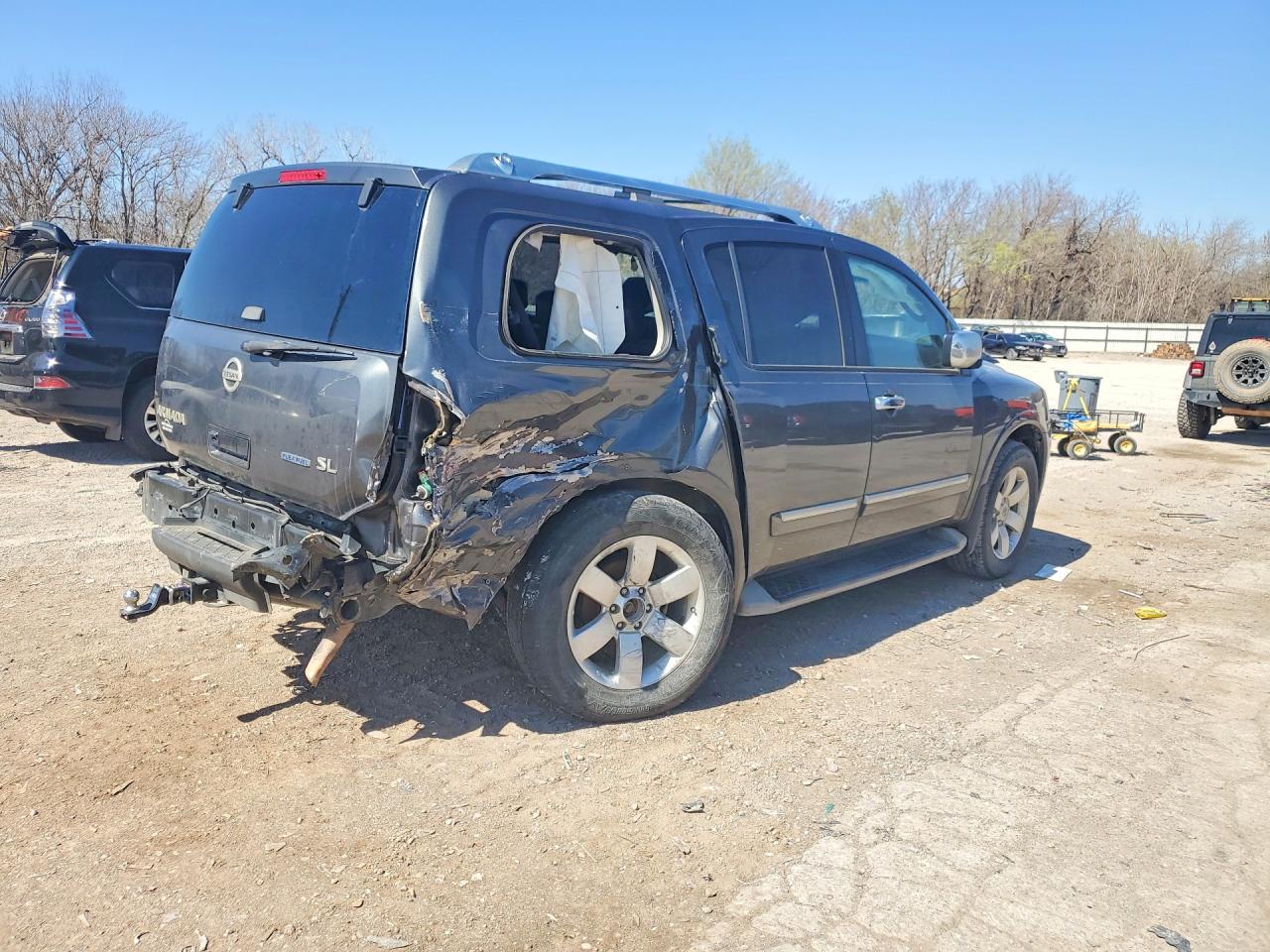 2011 NISSAN ARMADA SV photo 5