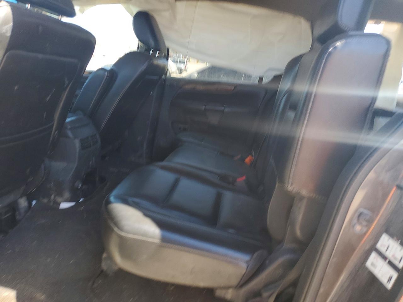 2011 NISSAN ARMADA SV photo 21