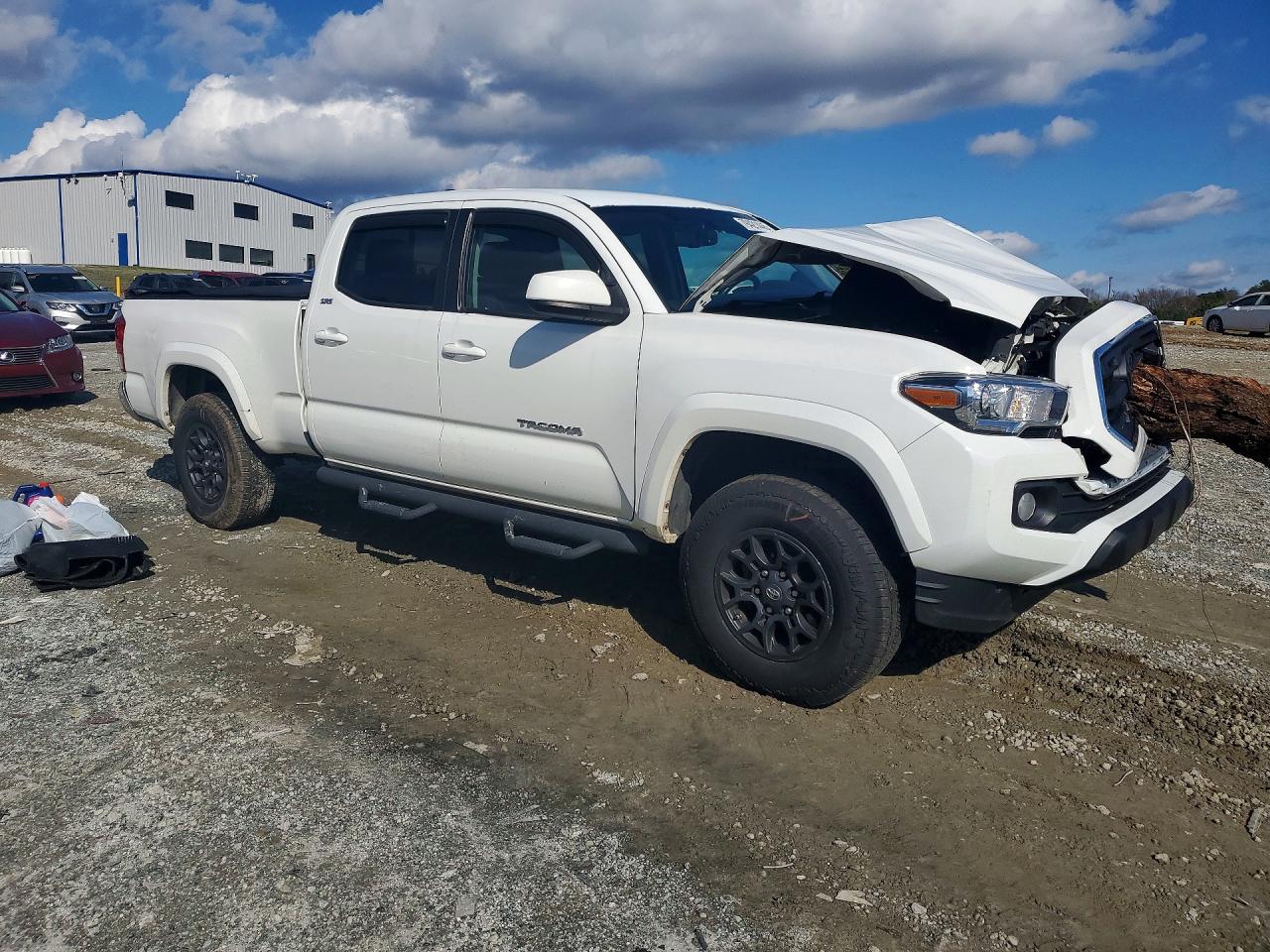 2017 TOYOTA TACOMA SR5 V6 photo 10
