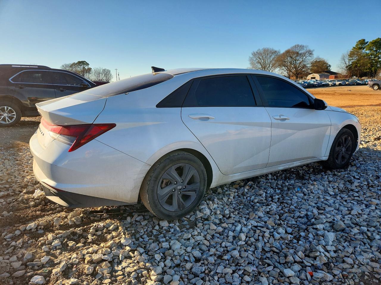 2021 HYUNDAI ELANTRA SEL photo 5
