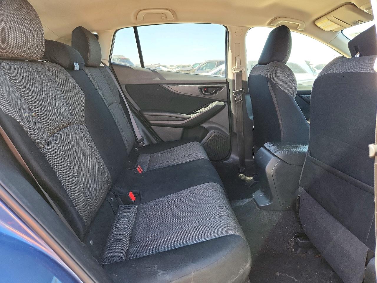 2021 SUBARU CROSSTREK photo 11