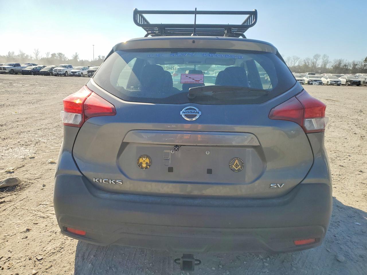 2019 NISSAN KICKS SV photo 6