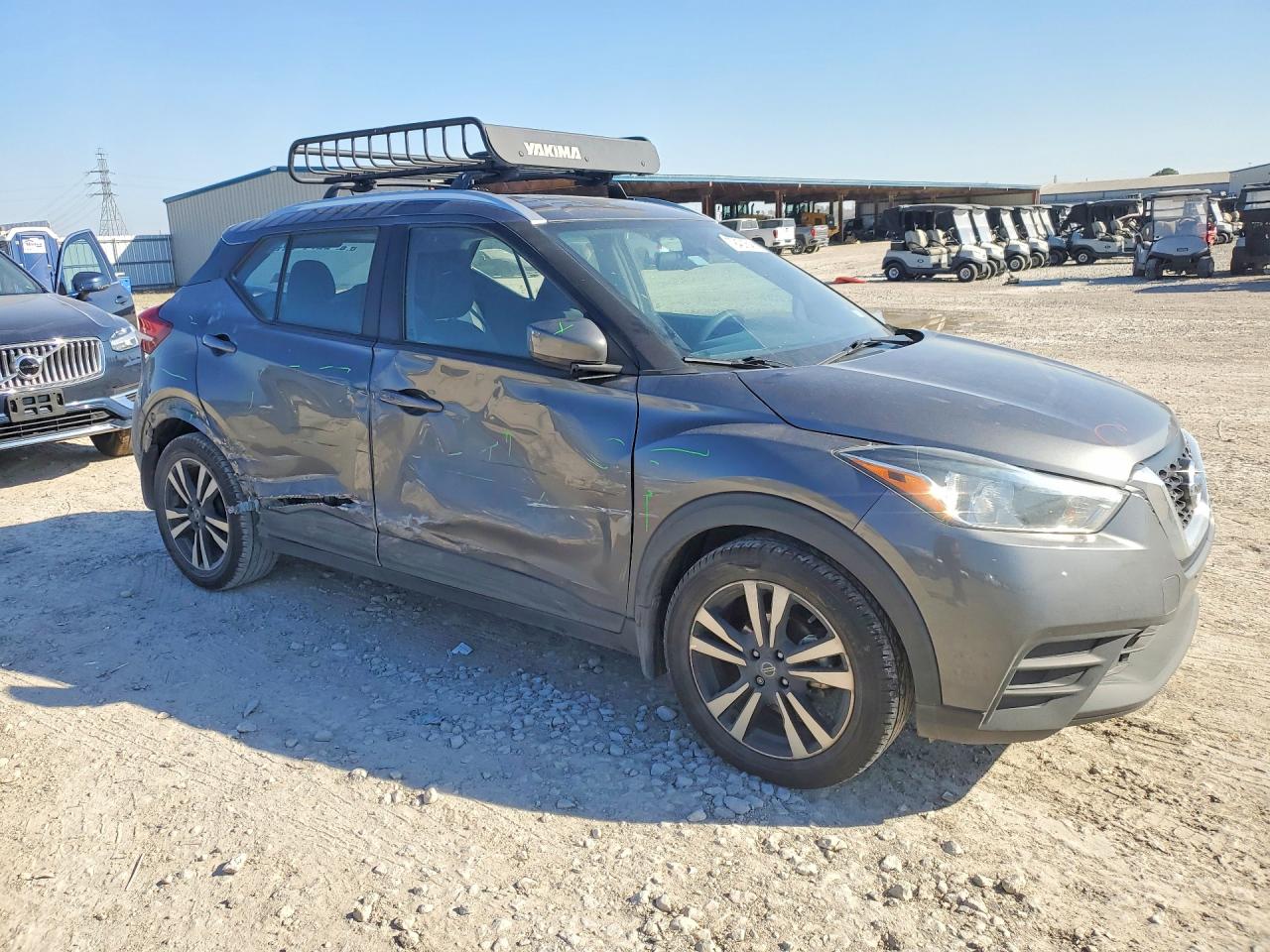 2019 NISSAN KICKS SV photo 4