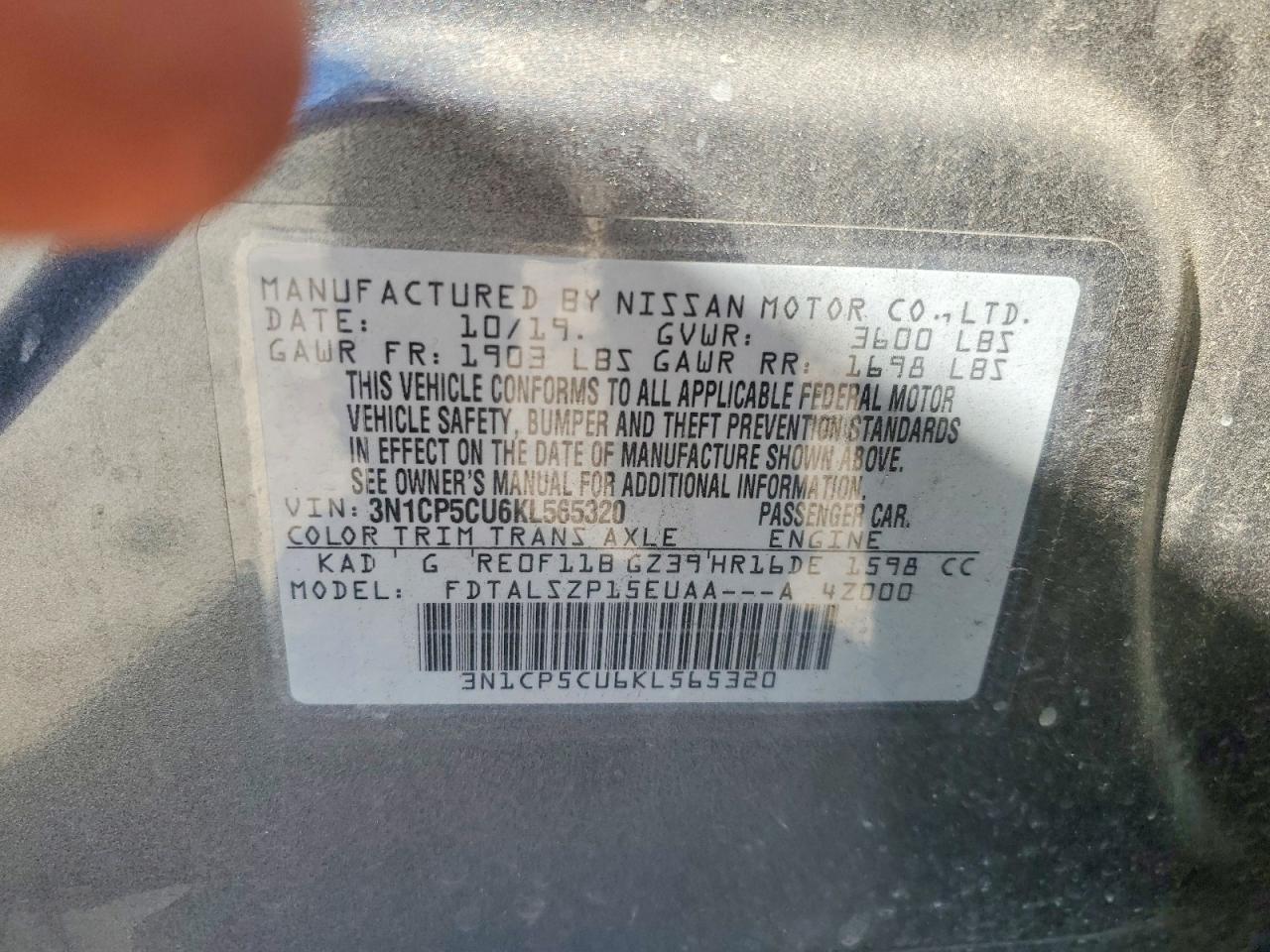2019 NISSAN KICKS SV photo 13