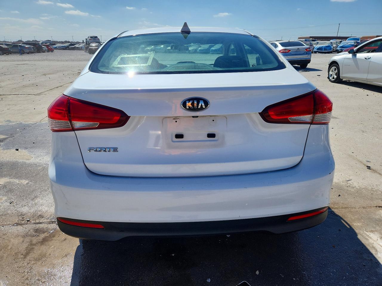 2018 KIA FORTE LX photo 6