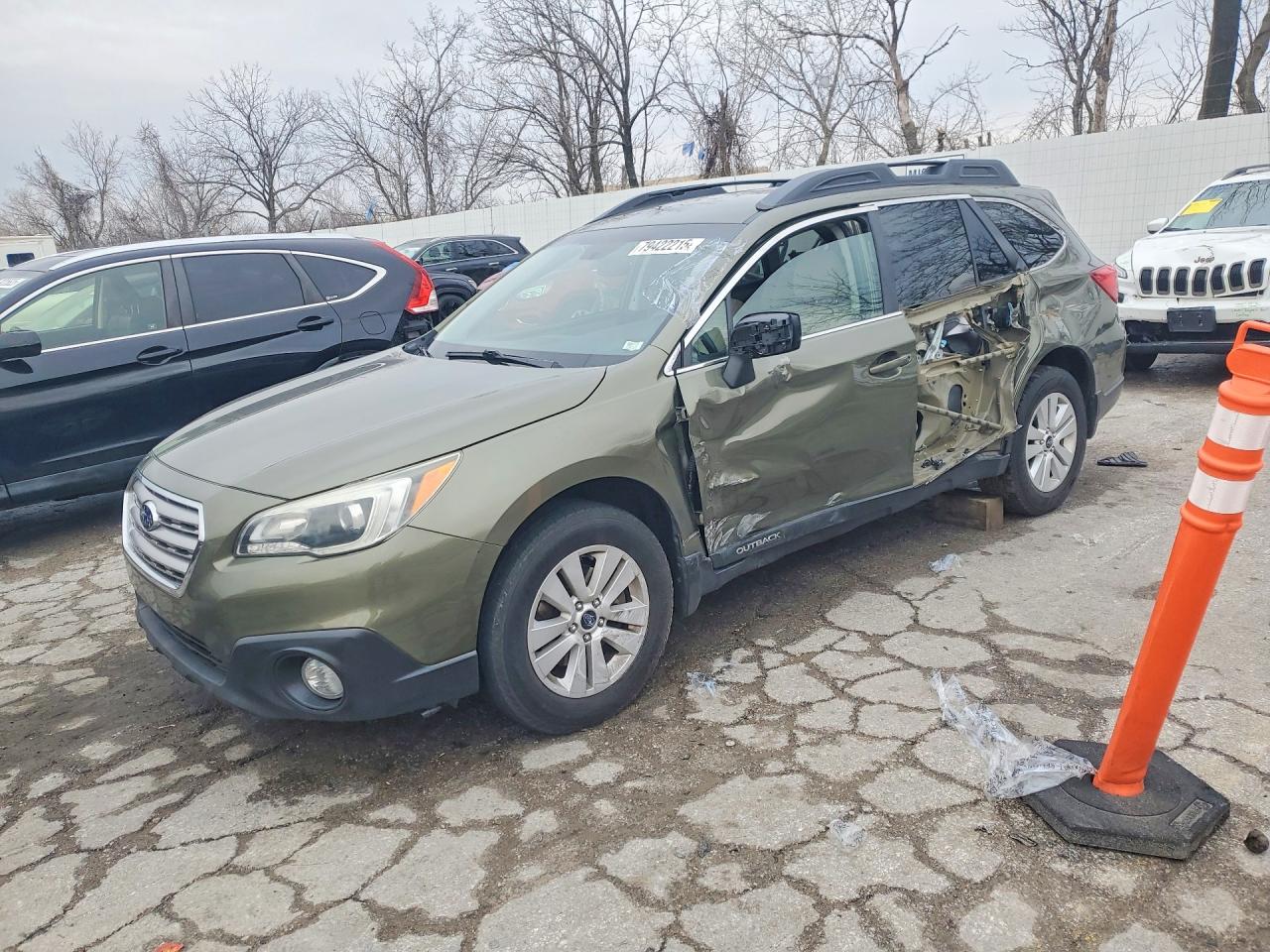 2015 SUBARU OUTBACK
