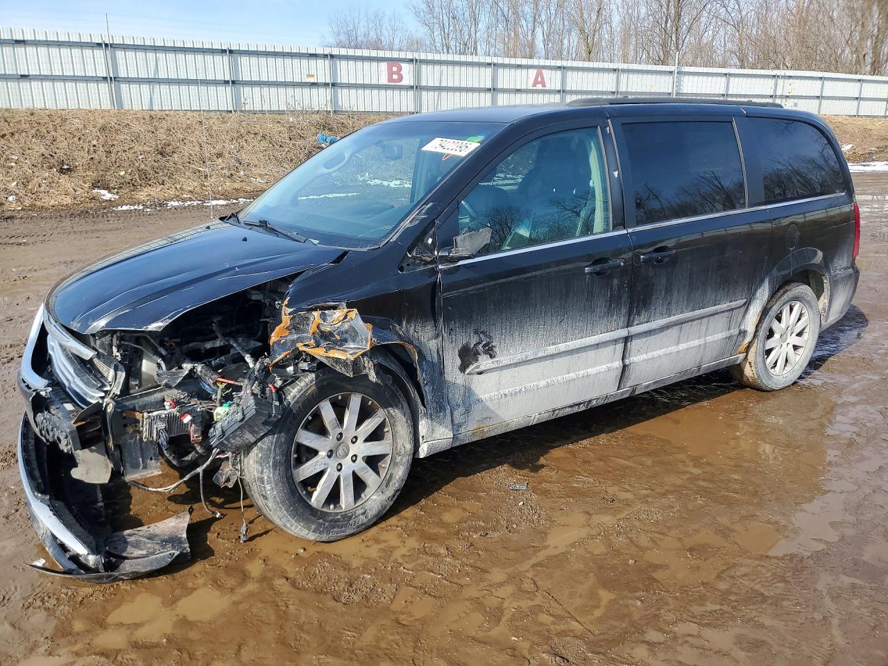 2013 CHRYSLER TOWN & COUNTRY