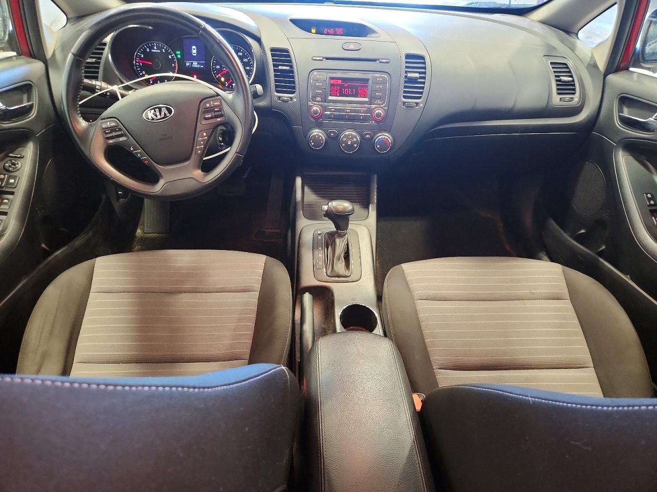 2015 KIA FORTE EX photo 8