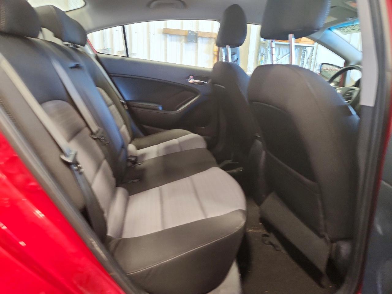 2015 KIA FORTE EX photo 10