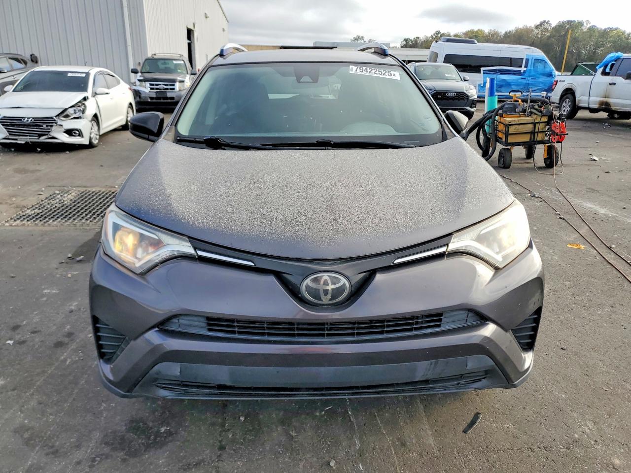 2017 TOYOTA RAV4 LE photo 9