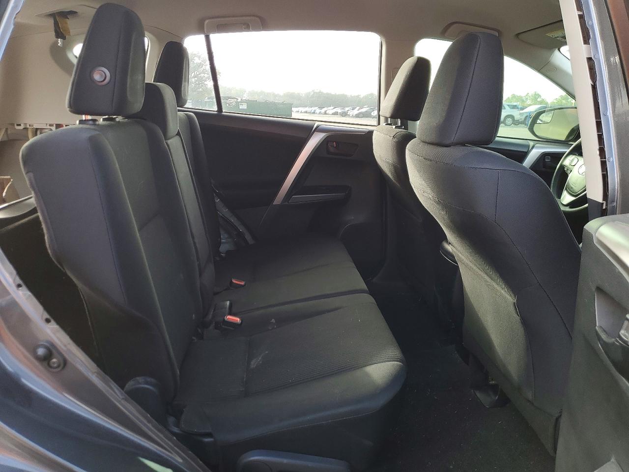 2017 TOYOTA RAV4 LE photo 21