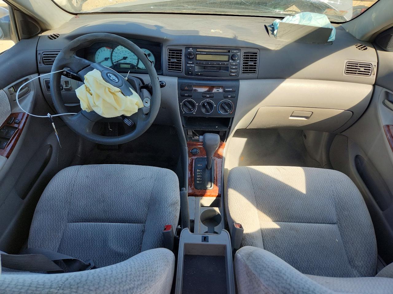 2003 TOYOTA COROLLA LE photo 15
