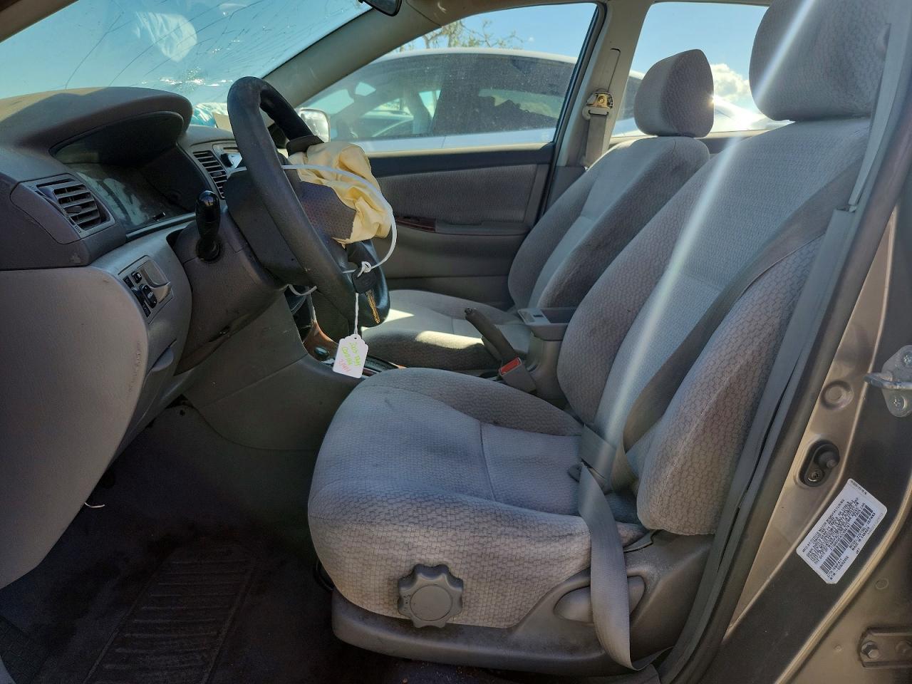 2003 TOYOTA COROLLA LE photo 13