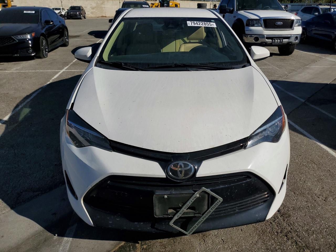 2017 TOYOTA COROLLA LE photo 5