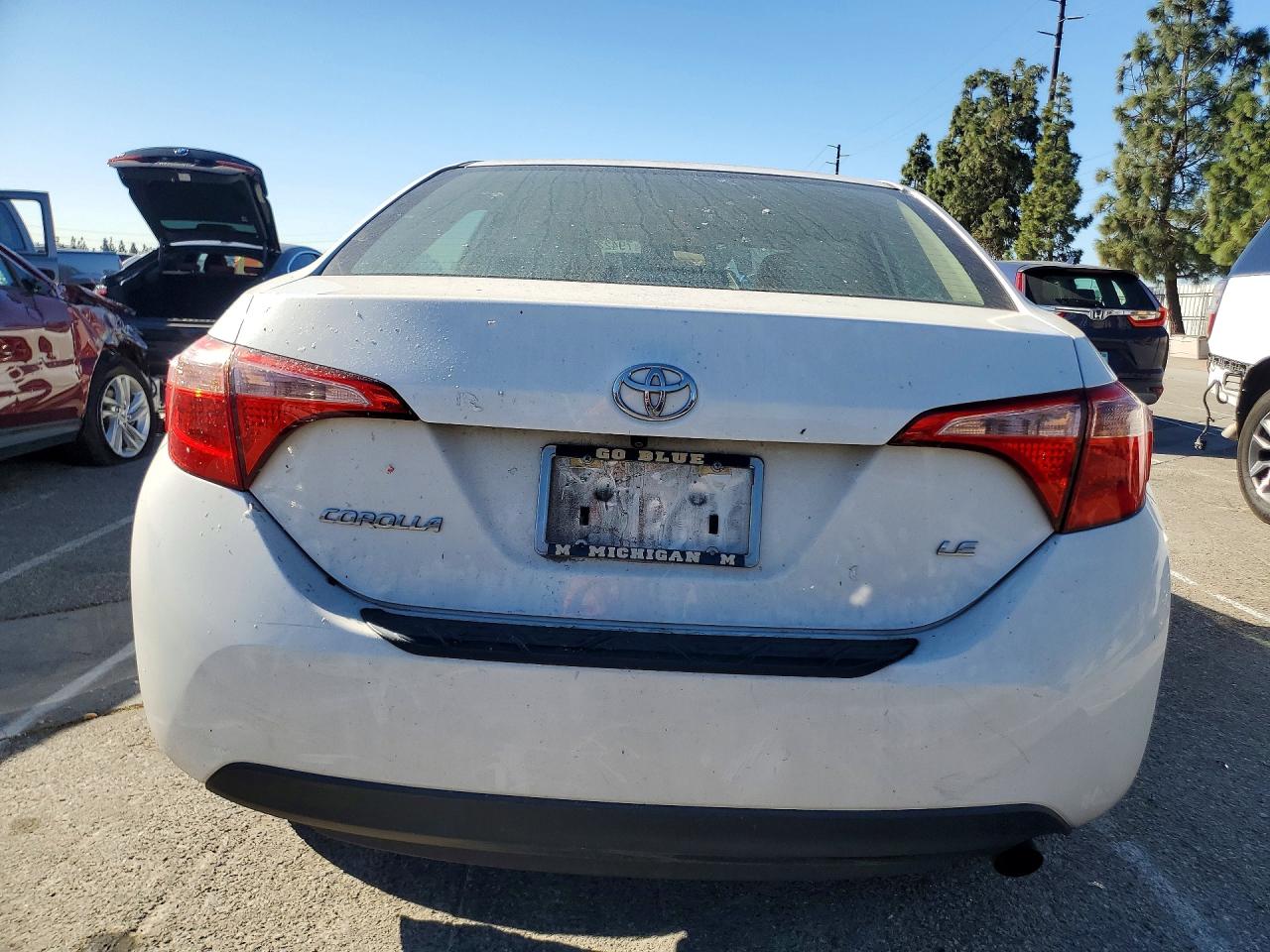 2017 TOYOTA COROLLA LE photo 6