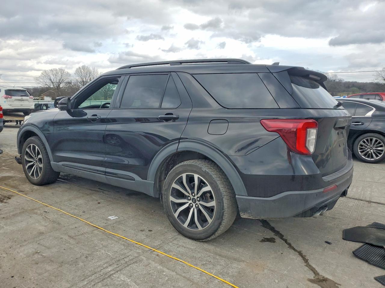 2020 FORD EXPLORER ST photo 4