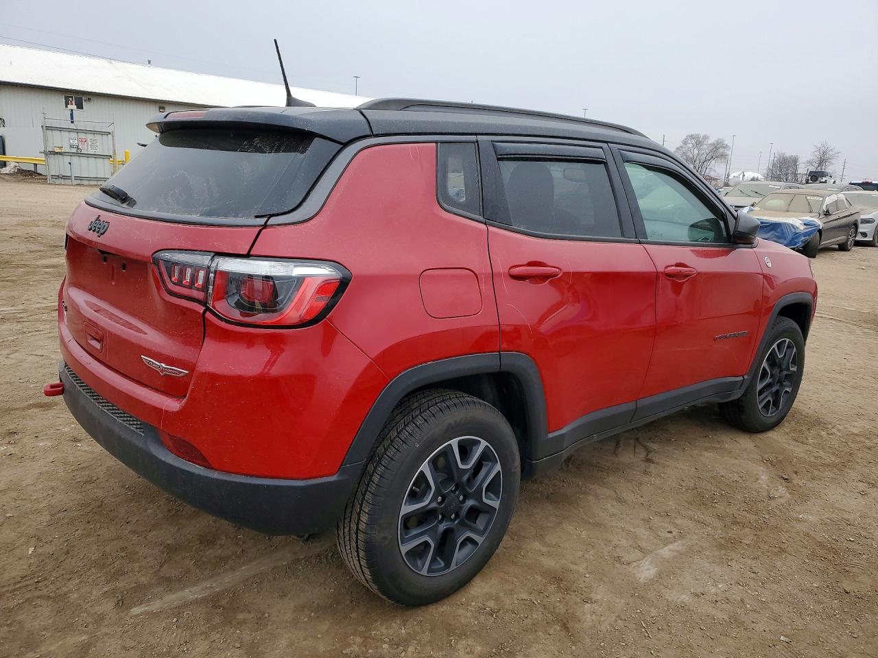 2019 JEEP COMPASS TRAILHAWK photo 3