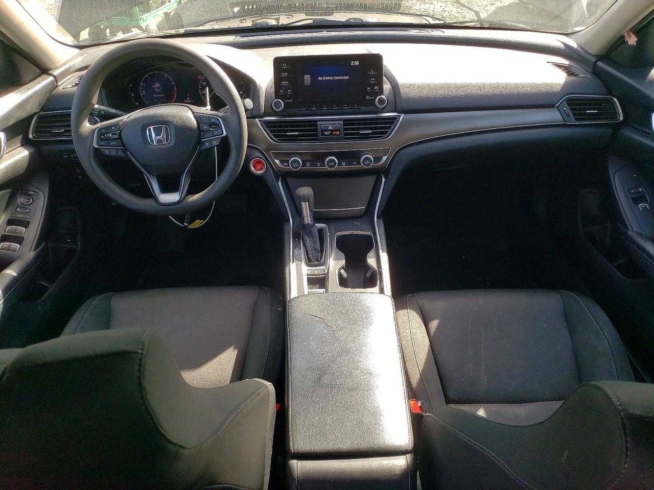 2018 HONDA ACCORD LX photo 8